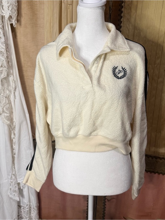 PINK Victoria's Secret Tops - PINK Victoria's Secret Cream Fleece Pullover with Logo